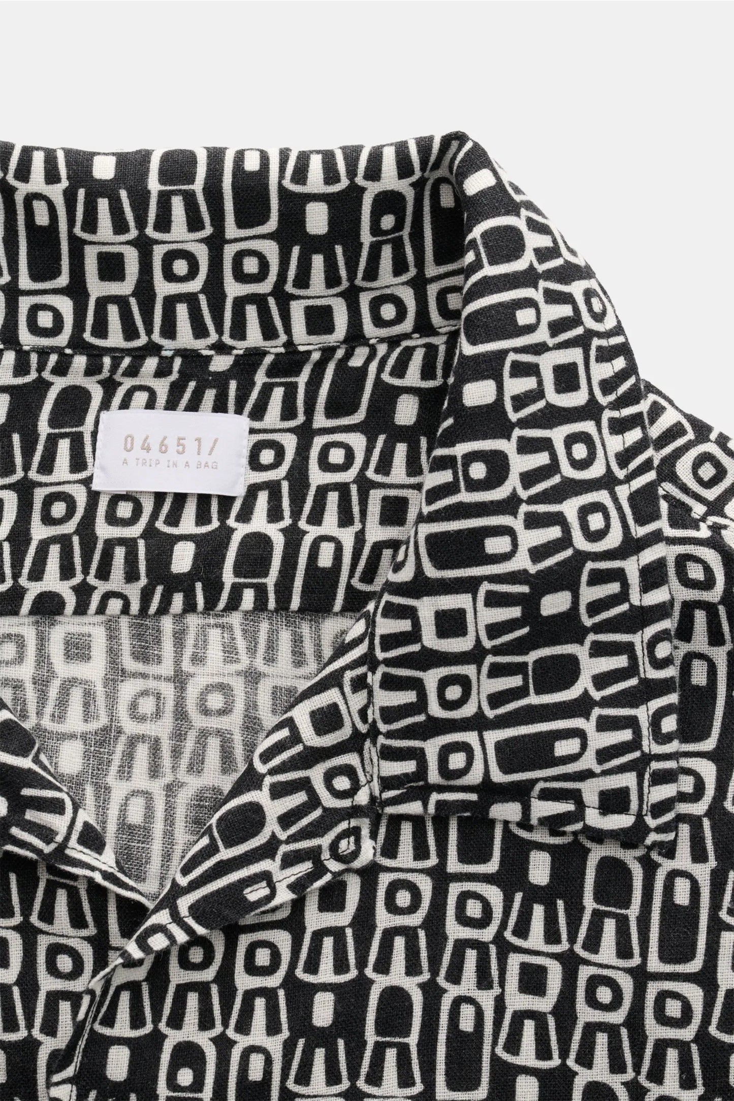 A Trip In A Bag Cuben S/S Linen Shirt