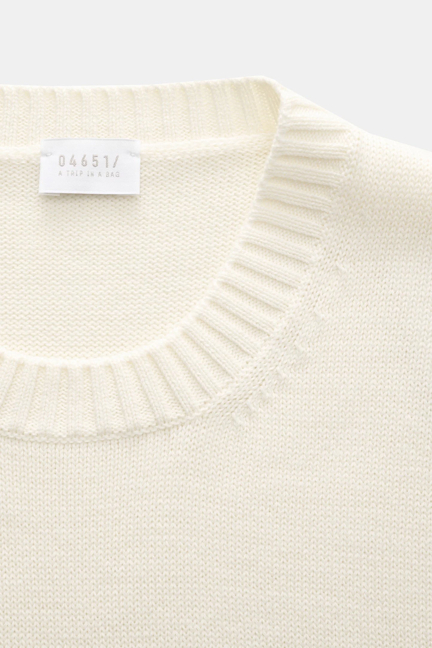 A Trip In A Bag Winter cotton Pocket Crew Neck Sweater