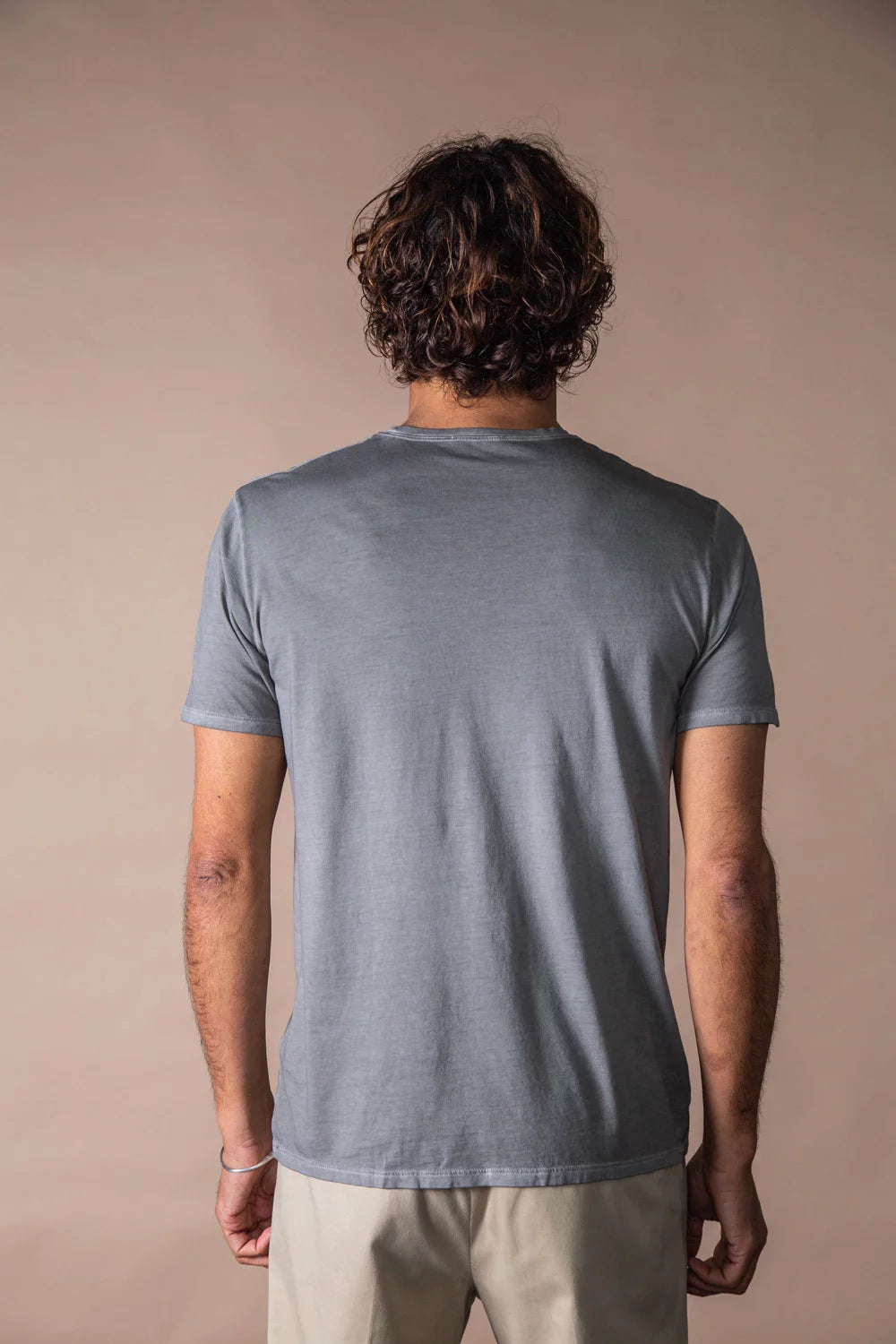 Anonym Jules W Tee